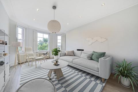 3 bedroom flat for sale, Beaumont Avenue, Fulham