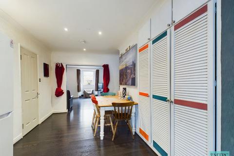undefined, Room 1, Kingsway North, York