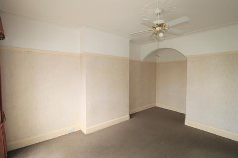 27 Beech Avenue, Upminster, RM14 2HW