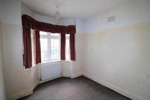 27 Beech Avenue, Upminster, RM14 2HW