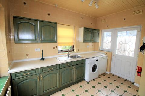 27 Beech Avenue, Upminster, RM14 2HW