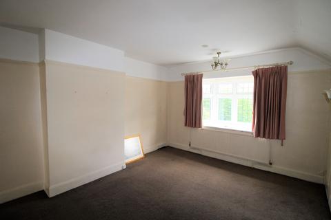 27 Beech Avenue, Upminster, RM14 2HW