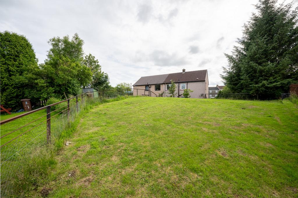 Burns Road, Greenock, PA16 3 bed semidetached house £120,000