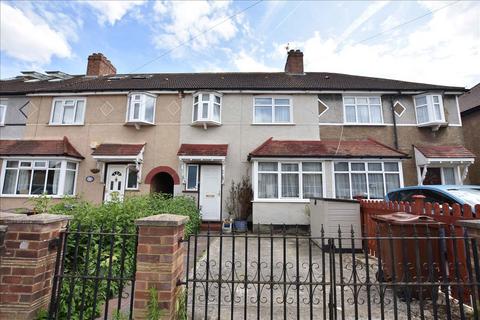 53 Meadow Road, Feltham, TW13 5JB