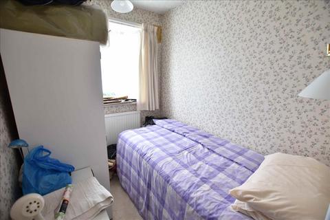 53 Meadow Road, Feltham, TW13 5JB