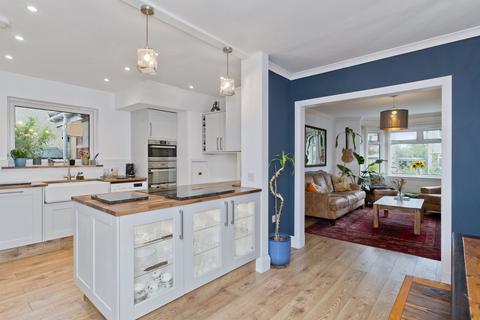 15 Craigiebield Crescent, Penicuik, EH26 9EQ