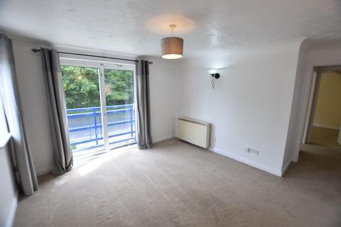 2 bedroom apartment to rent, Mountbatten Close, Preston, PR2