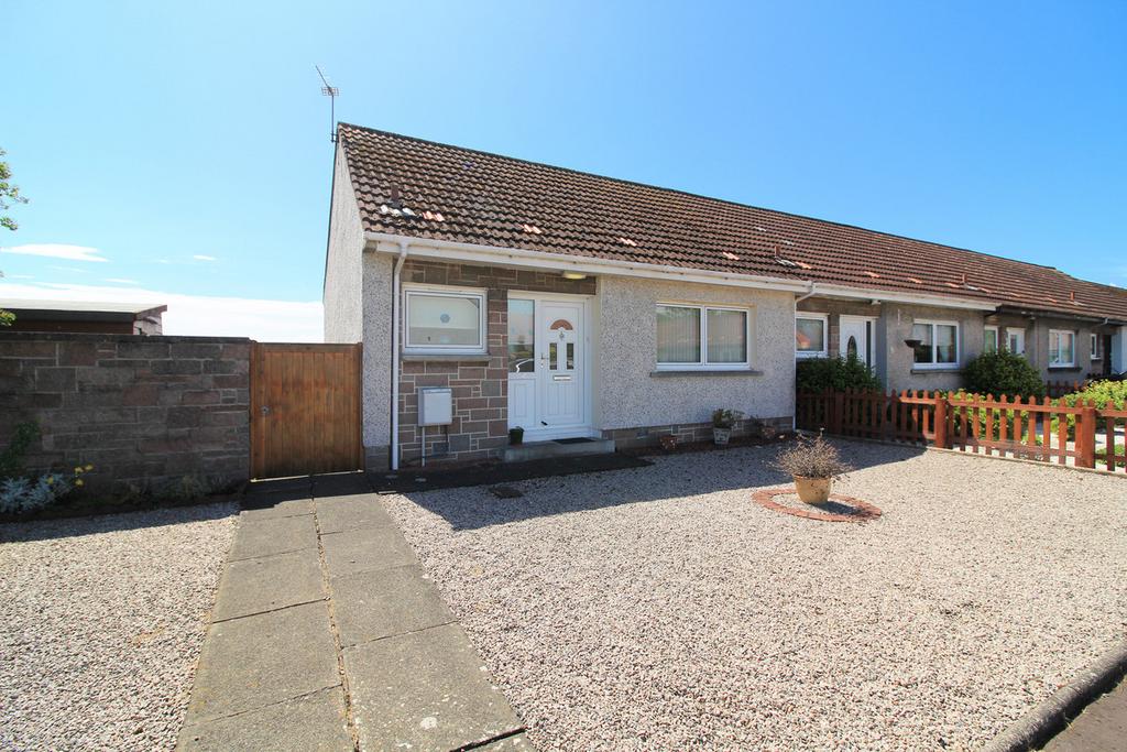 Bellevue Crescent, Prestwick, KA9 1 bed end of terrace house for sale £130,000
