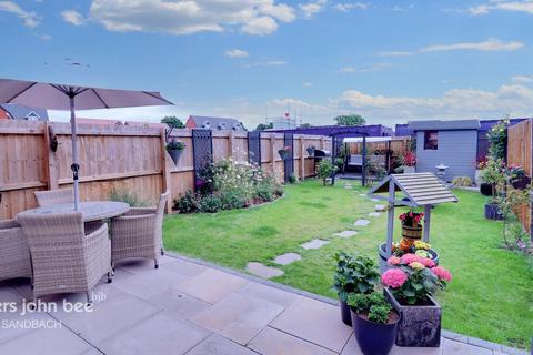 3 bedroom townhouse for sale - Capper Close, Moston