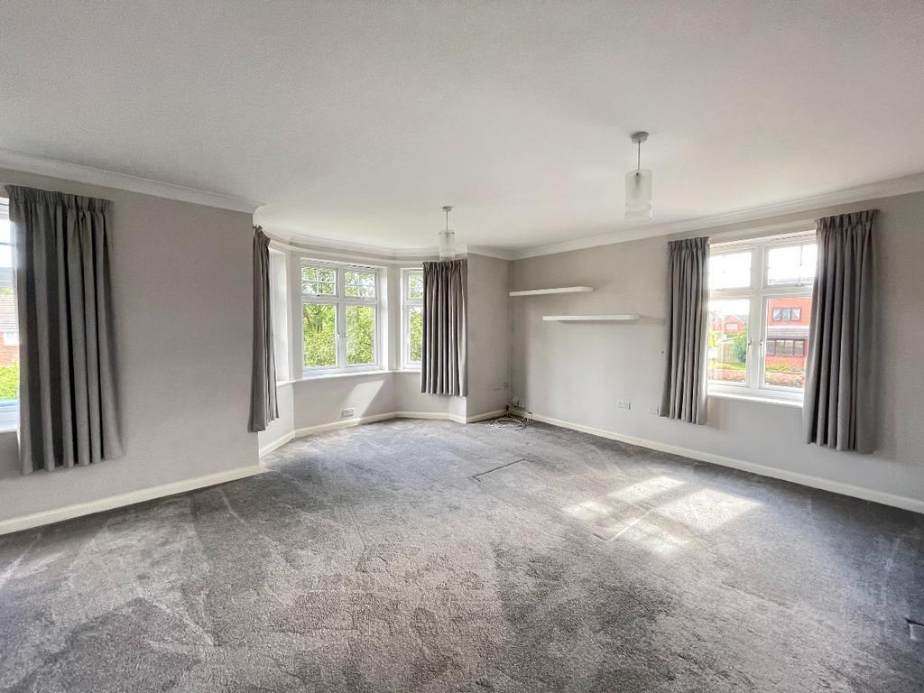 Turnberry, Whitley Bay, NE25 9NZ 2 bed apartment £775 pcm (£179 pw)