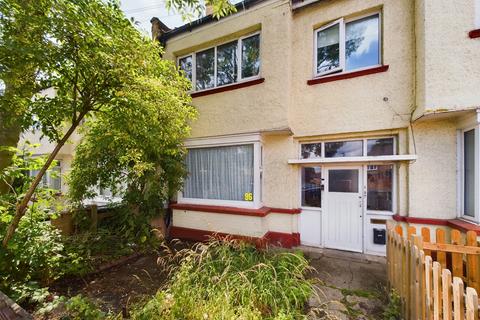 94 Marvels Lane, London, SE12 9PG