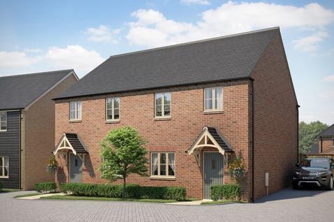 3 bedroom semi-detached house for sale, Plot 19, The Beacon at Mulberry Homes at Braintree, Rayne Road CM7