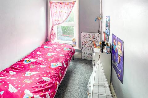 6 Bryn Mair, Tywyn, LL36 9AG