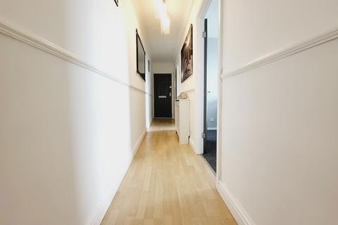 2 bedroom flat for sale - Canterbury Way, Fellgate, Jarrow, Tyne and Wear, NE32 4TD