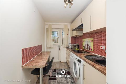 47 Clarkes Drive, Uxbridge, UB8 3UJ