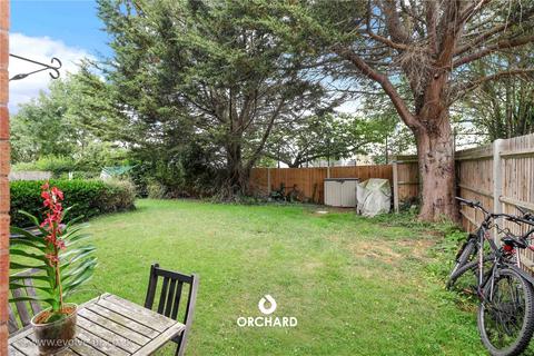 47 Clarkes Drive, Uxbridge, UB8 3UJ