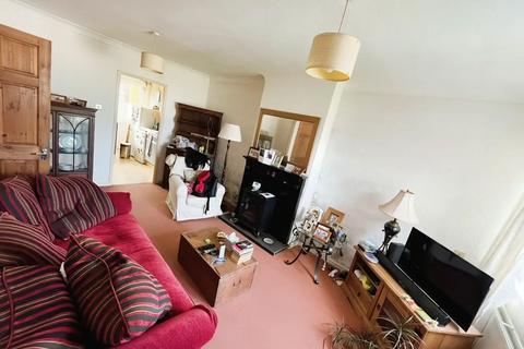 2 bedroom flat for sale - Linkway Gardens, Leicester, Leicestershire, LE3 0LW