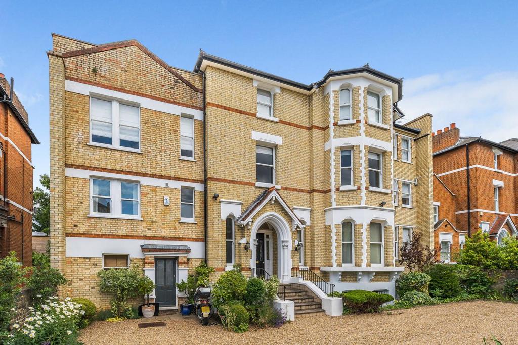 Road, Putney 1 bed flat for sale £475,000