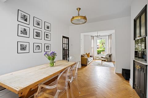 20 Glenfarg Road, London, SE6 1XH