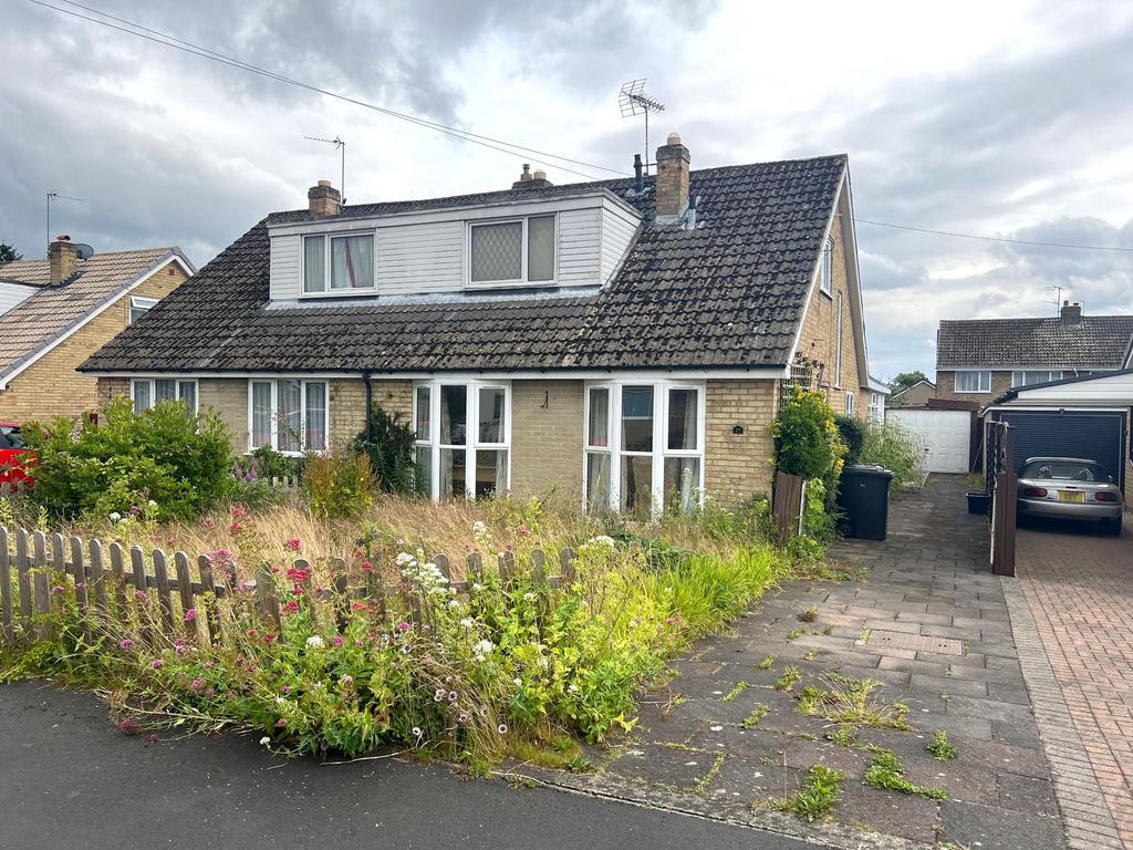 Park Gate, Knaresborough 3 bed semidetached house for sale £275,000