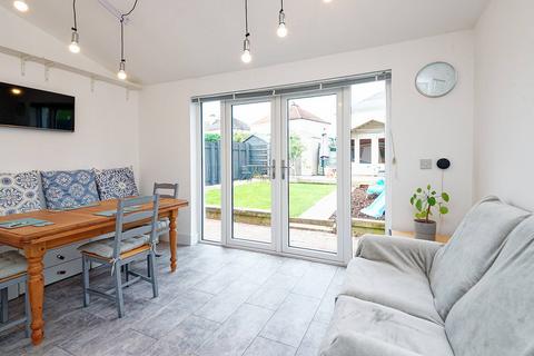 38 Clarion Road, Glasgow, G13 3LD