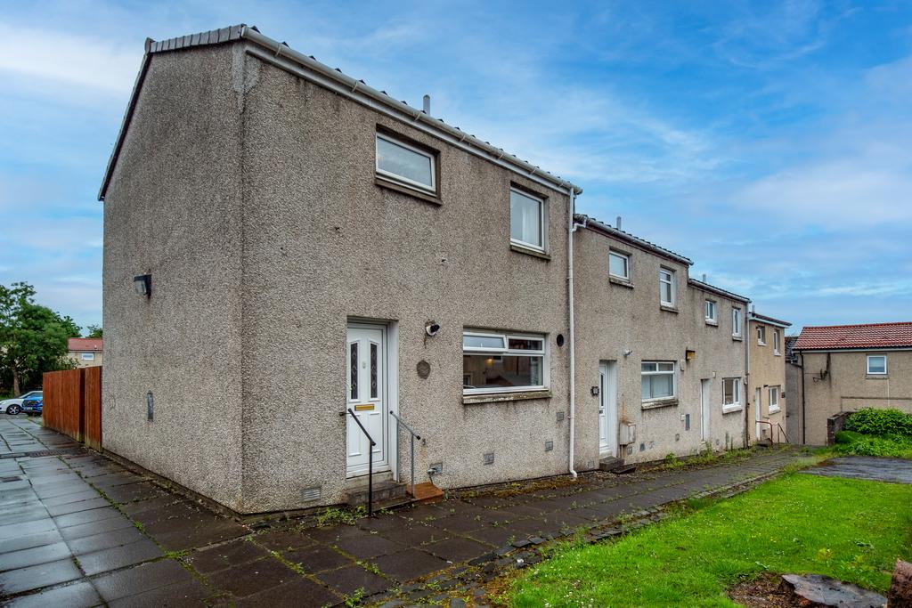 Rannoch Drive, Cumbernauld G67 2 bed end of terrace house for sale £