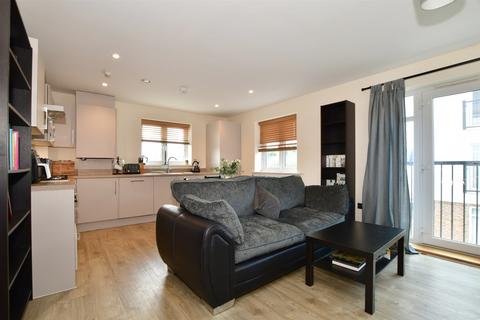 33 Bricklayer Lane, Faygate, Horsham, RH12 0AA