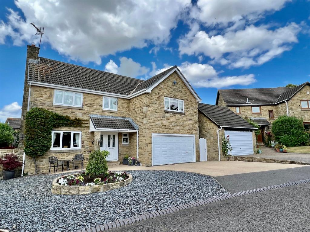 Wetherby, Aire Mount, LS22 4 bed detached house for sale - £650,000