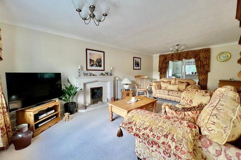 3 Aire Mount, Wetherby, LS22 7FW