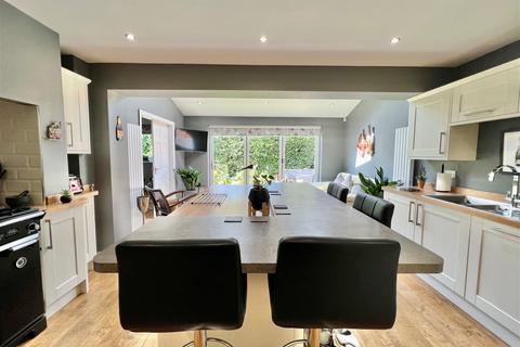 3 Aire Mount, Wetherby, LS22 7FW