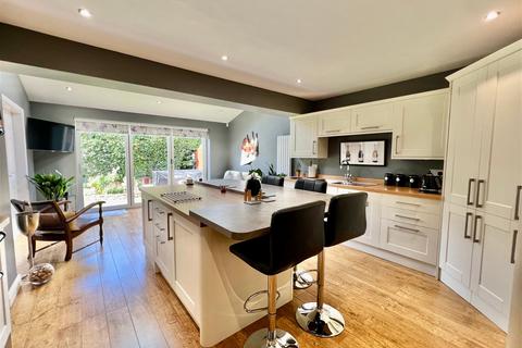 3 Aire Mount, Wetherby, LS22 7FW