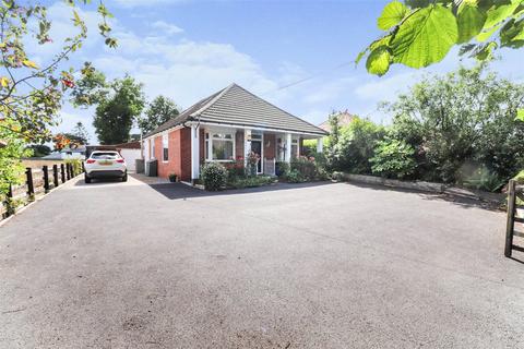Neston Dobles Lane, Holsworthy, EX22 6HN