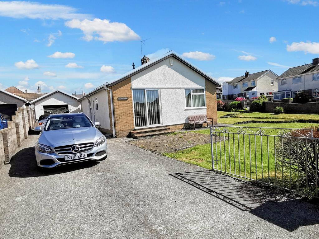 Green Meadow, Cefn Cribwr CF32 3 bed detached bungalow for sale £275,000