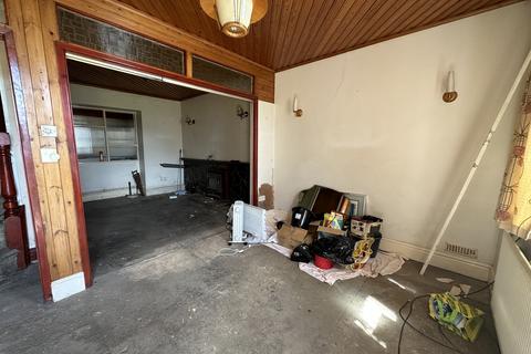 5 Heol Twrch, Lower Cwmtwrch, Swansea, SA9 2TD