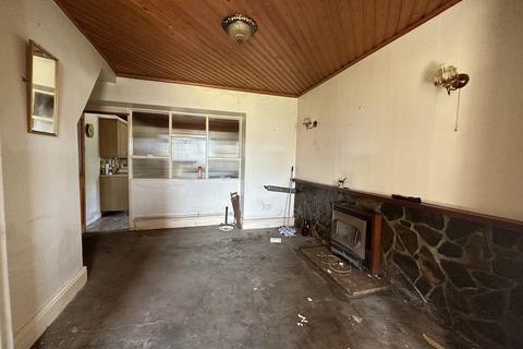 5 Heol Twrch, Lower Cwmtwrch, Swansea, SA9 2TD