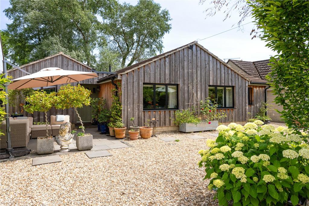 Mill Lane, Donhead St. Andrew, Shaftesbury, Wiltshire, SP7 3 bed