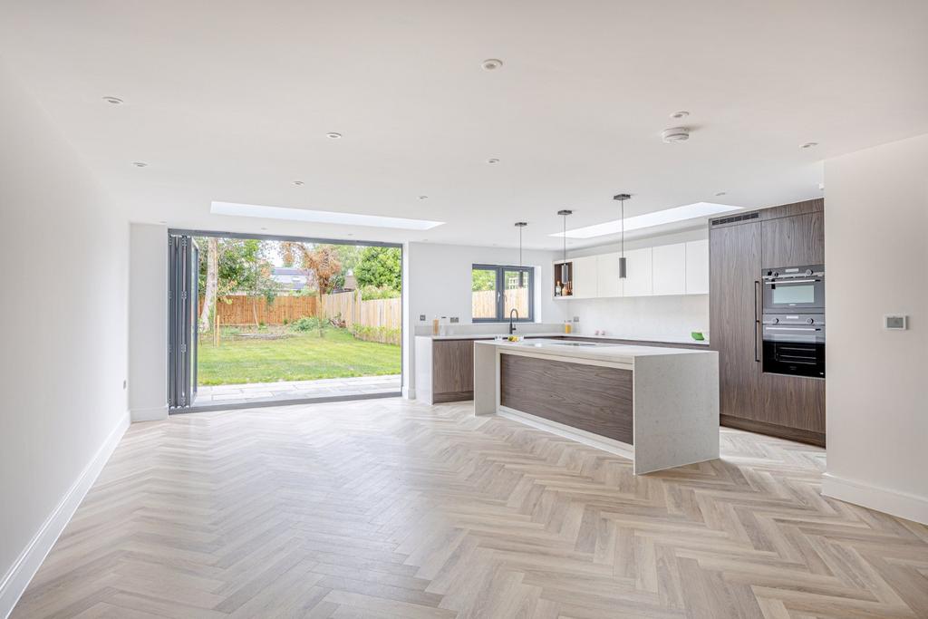 Kitchen Family Room