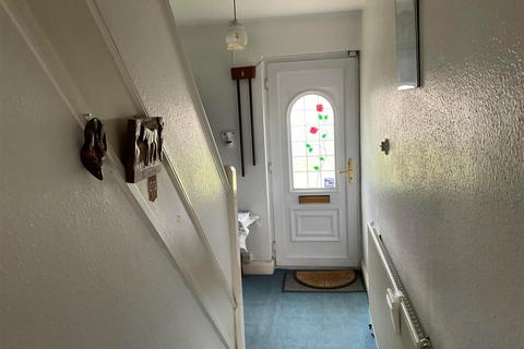 70 Ingrebourne Road, Rainham, RM13 9AL