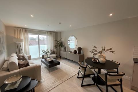 1 bedroom flat for sale, Century House, Station Road, Horsham, West Sussex