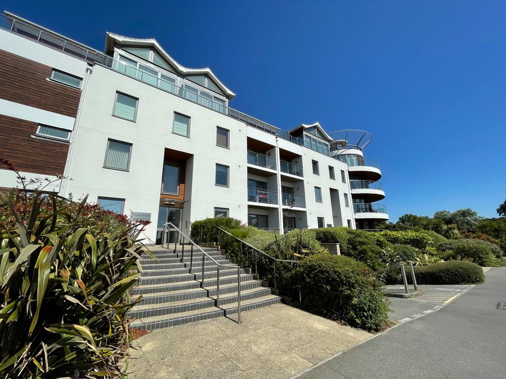 Olympia Heights, Greenhill, Weymouth 2 bed apartment £279,000