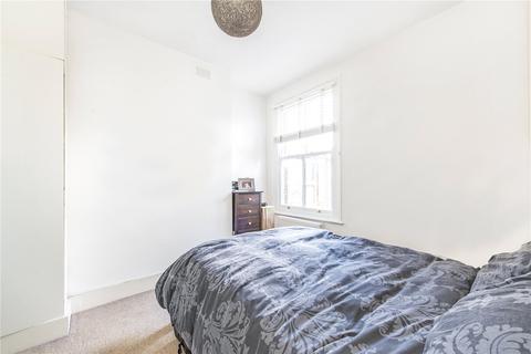 2 bedroom terraced house to rent, Dinsmore Road, London, SW12