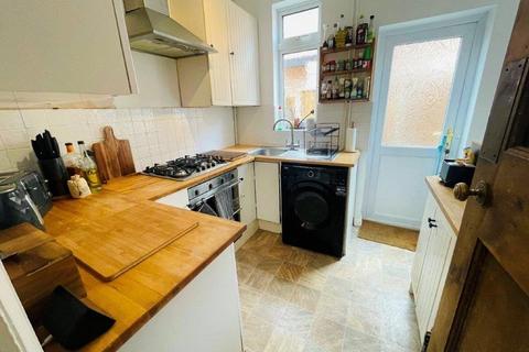 35 Barkby Road, Syston, Leicester, LE7 2AG