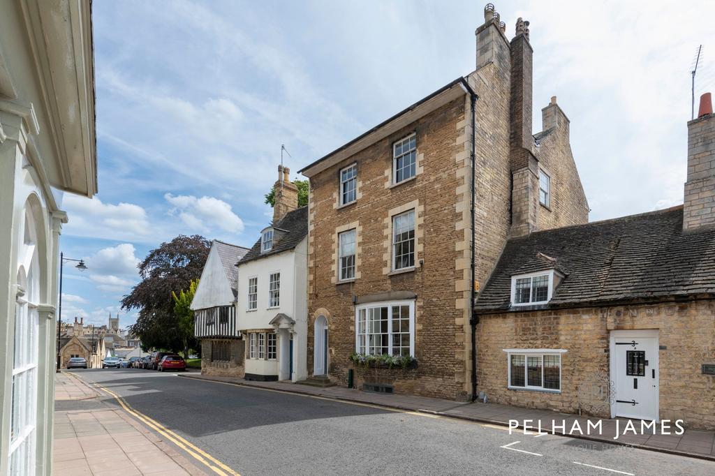 2 St. Peters Street, Stamford, PE9 6 bed townhouse for sale £1,800,000