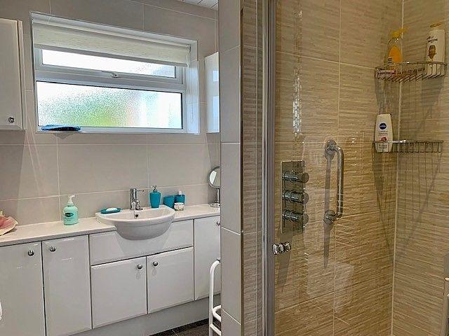 Shower Room/Wc
