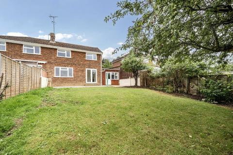 3 bedroom semi-detached house to rent, Dell Road,  Reading,  RG31