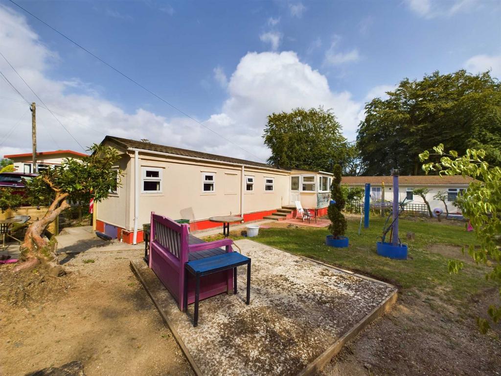 Park, Callington 2 bed park home for sale £145,000