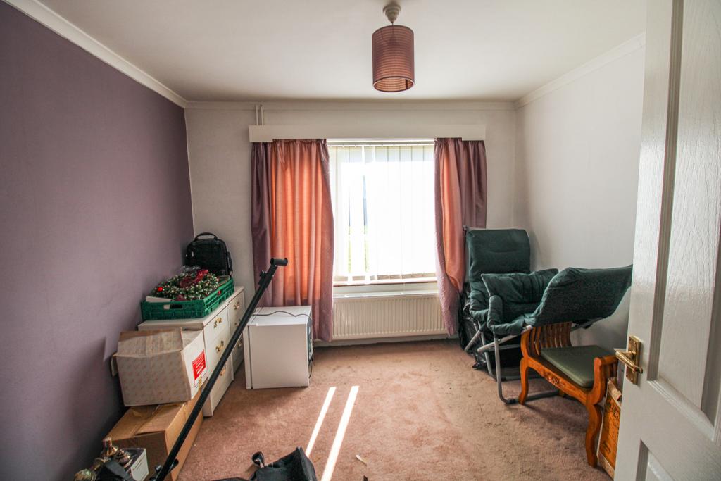 Hindon Road, Dinton, Salisbury, Wiltshire, SP3 3 bed bungalow for sale