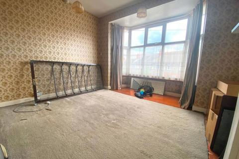 45 Murray Avenue, Northampton, NN2 7BS