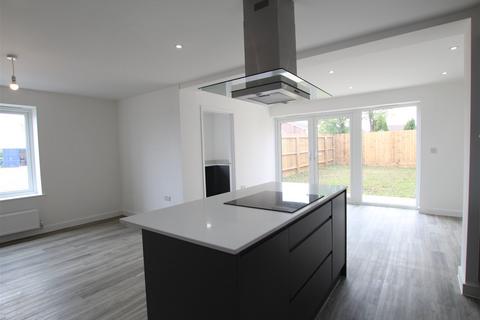 17 Berryfield, March, PE15 8PN