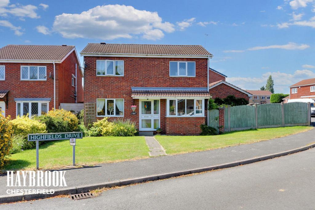 Highfields Drive, Holmewood 3 bed detached house £180,000